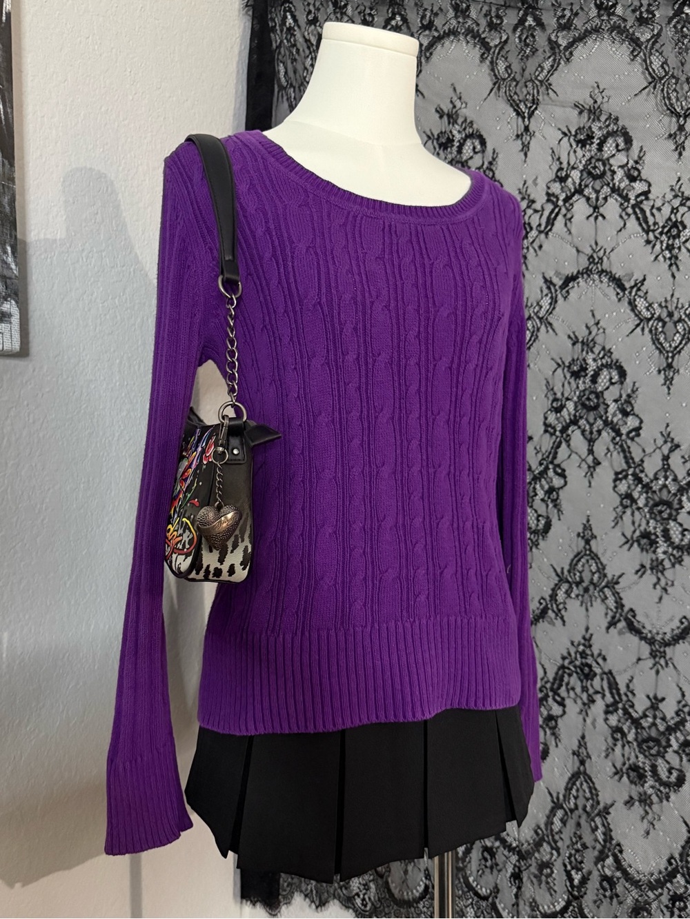 vintage Faded Glory purple cable-knit scoop neck sweater L